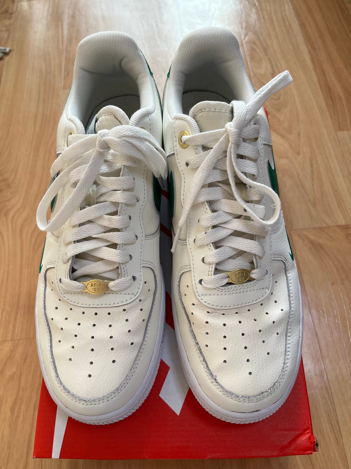 나이키 에어포스1 40주년 세일 말라카이트 270 / 상태좋아요 상품이미지3