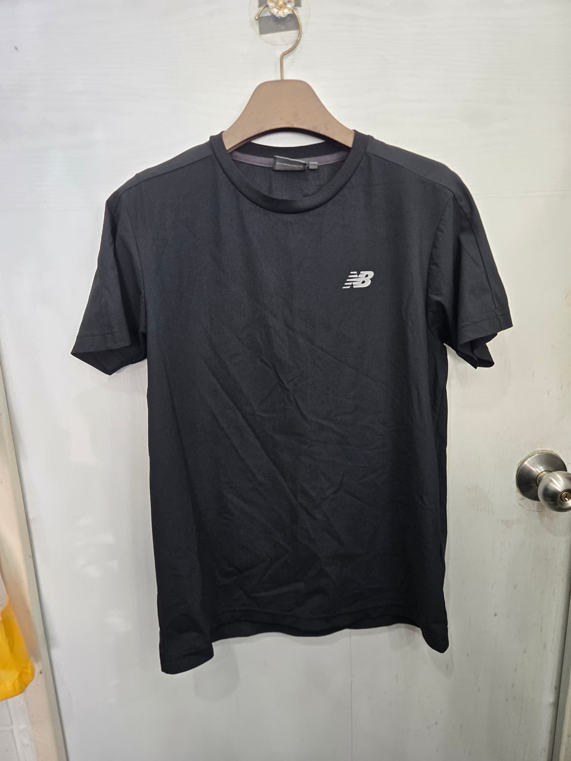 95,M )) New balance 뉴발란스 반팔티셔츠! 깔끔한 디자인~ 상품이미지1