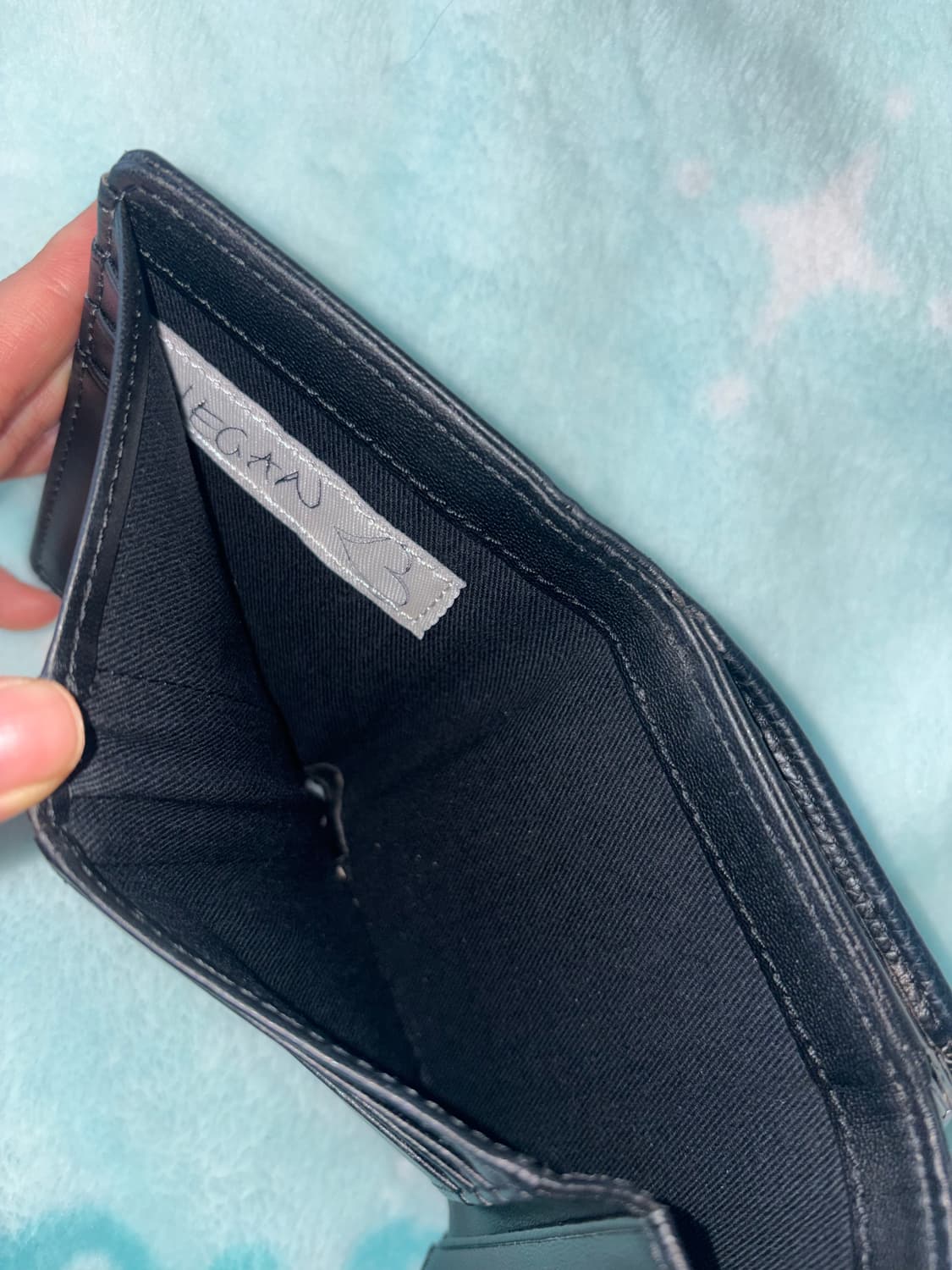 비비안 웨스트우드 스몰 프레임 지갑 블랙 상품이미지4