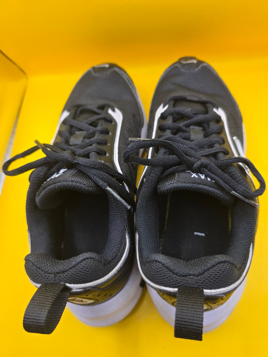 나이키에어맥스AP  운동화250(남녀공용)39 상품이미지3