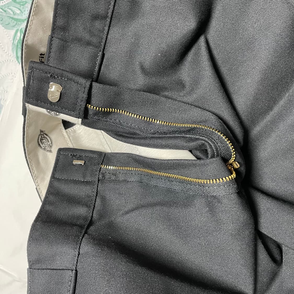 디키즈 루즈 핏 더블니 워크 팬츠 블랙 85283 상품이미지4