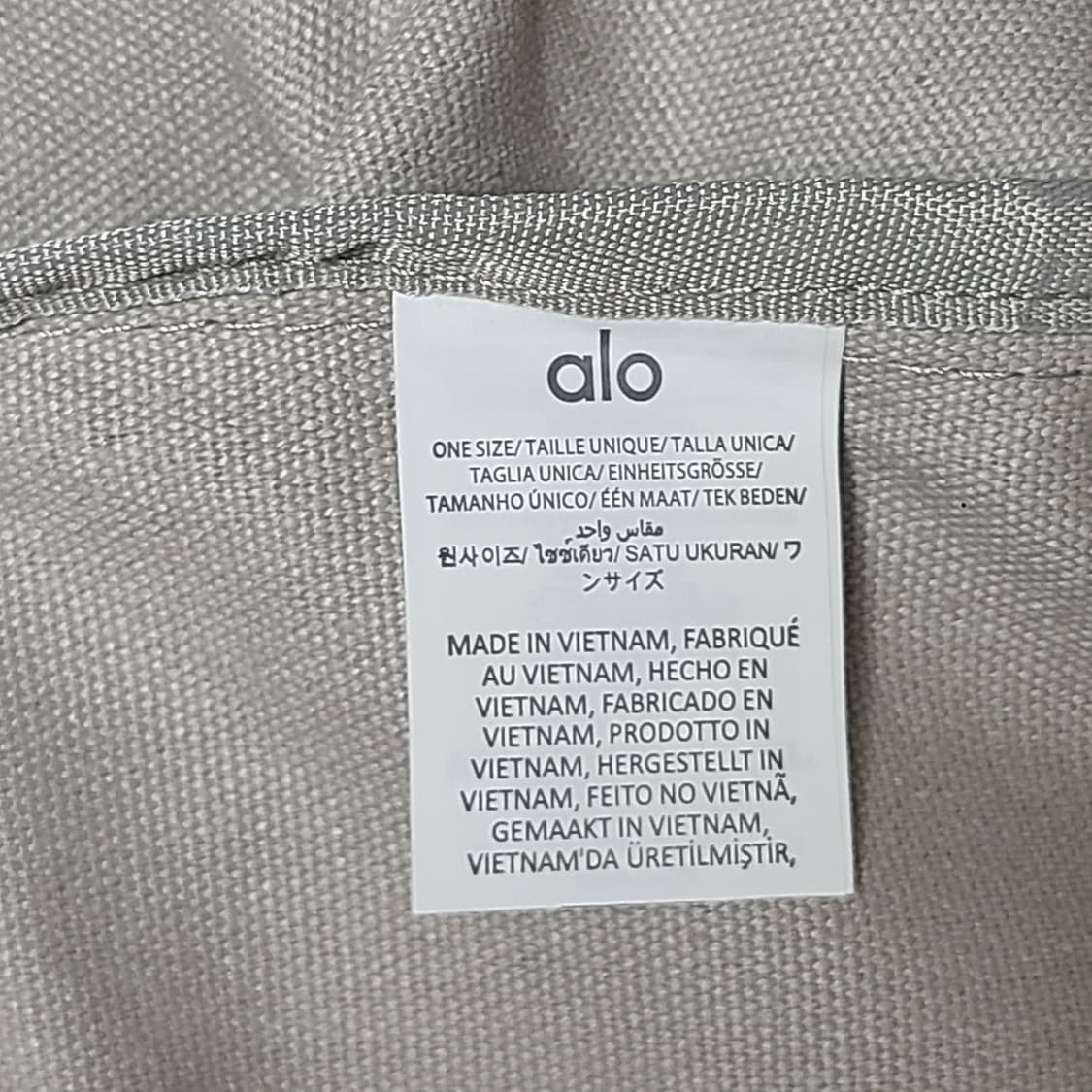 (새상품) ALO Yoga 알로 요가 가방 토트백  숄더백
 상품이미지7