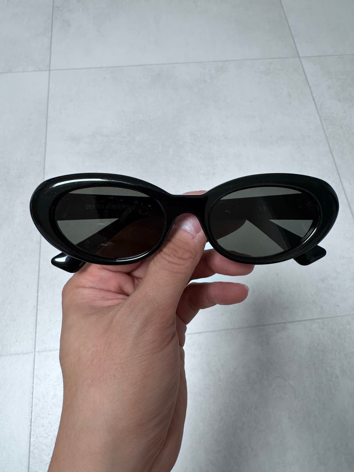 (중고) 젠틀몬스터 le(르) 블랙 상품이미지2
