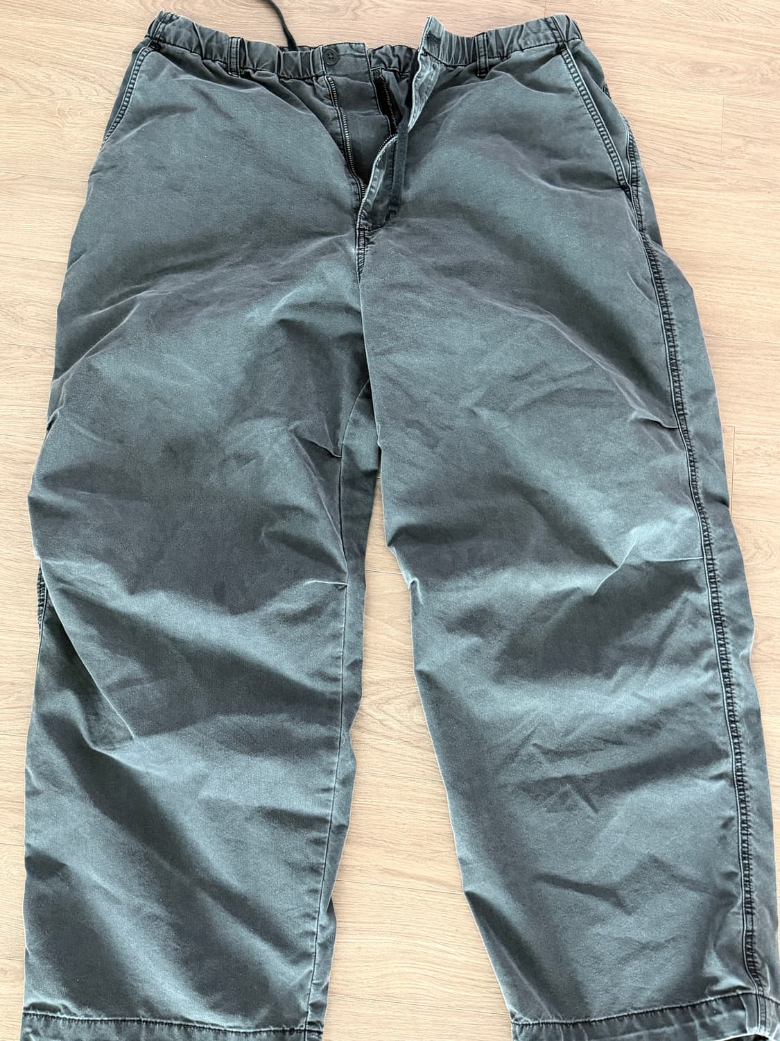 유니클로 C 파라슈트 팬츠 디크 그레이 XL 상품이미지1