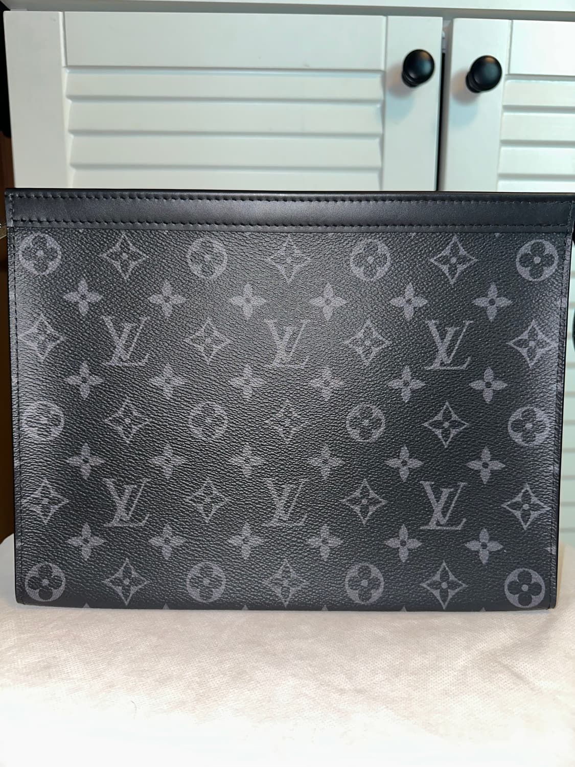 루이비통 포쉐트 보야주 클러치 상품이미지1