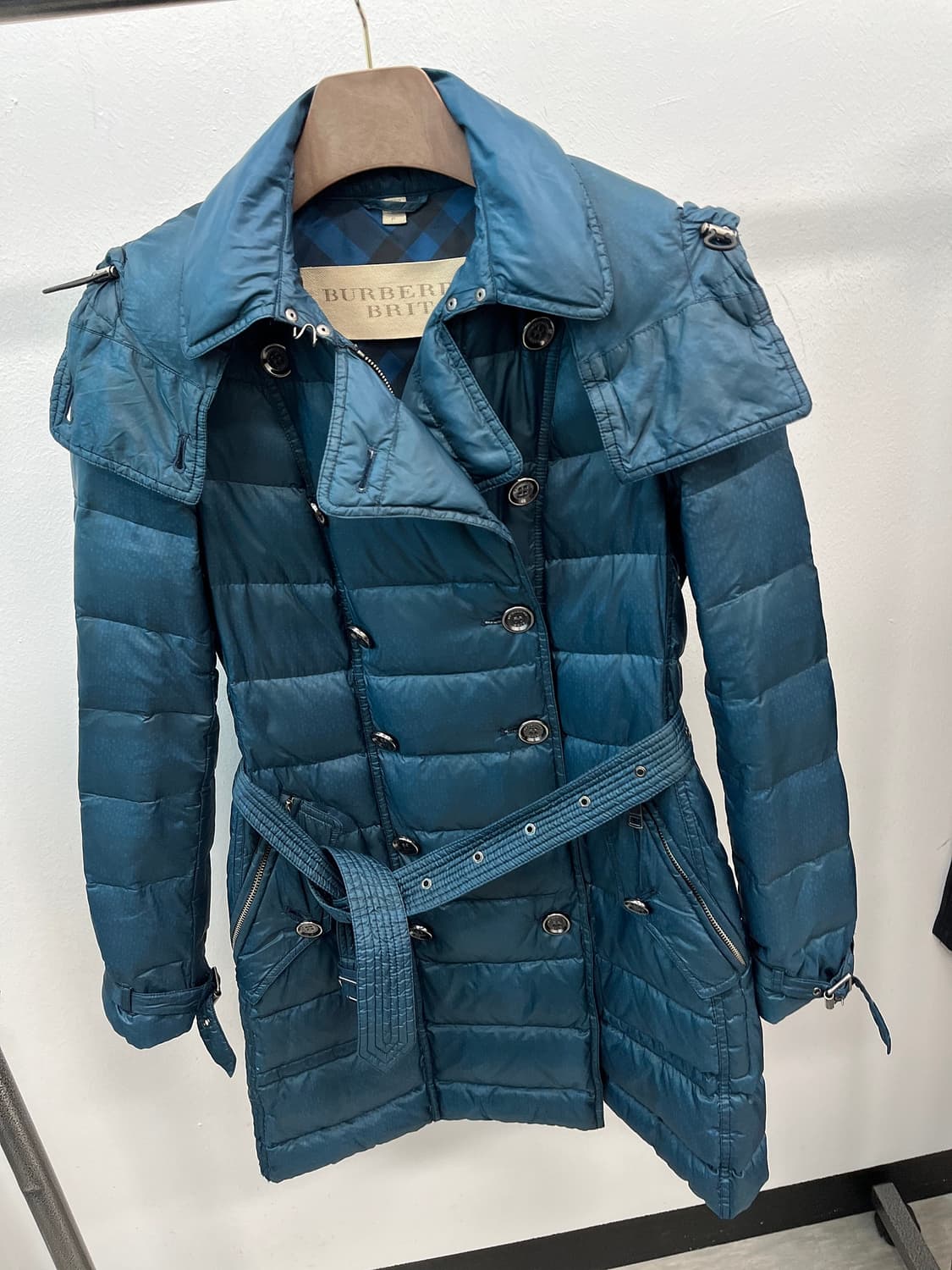 여) 버버리 브릿 틸블루 구스 롱패딩 상품이미지2