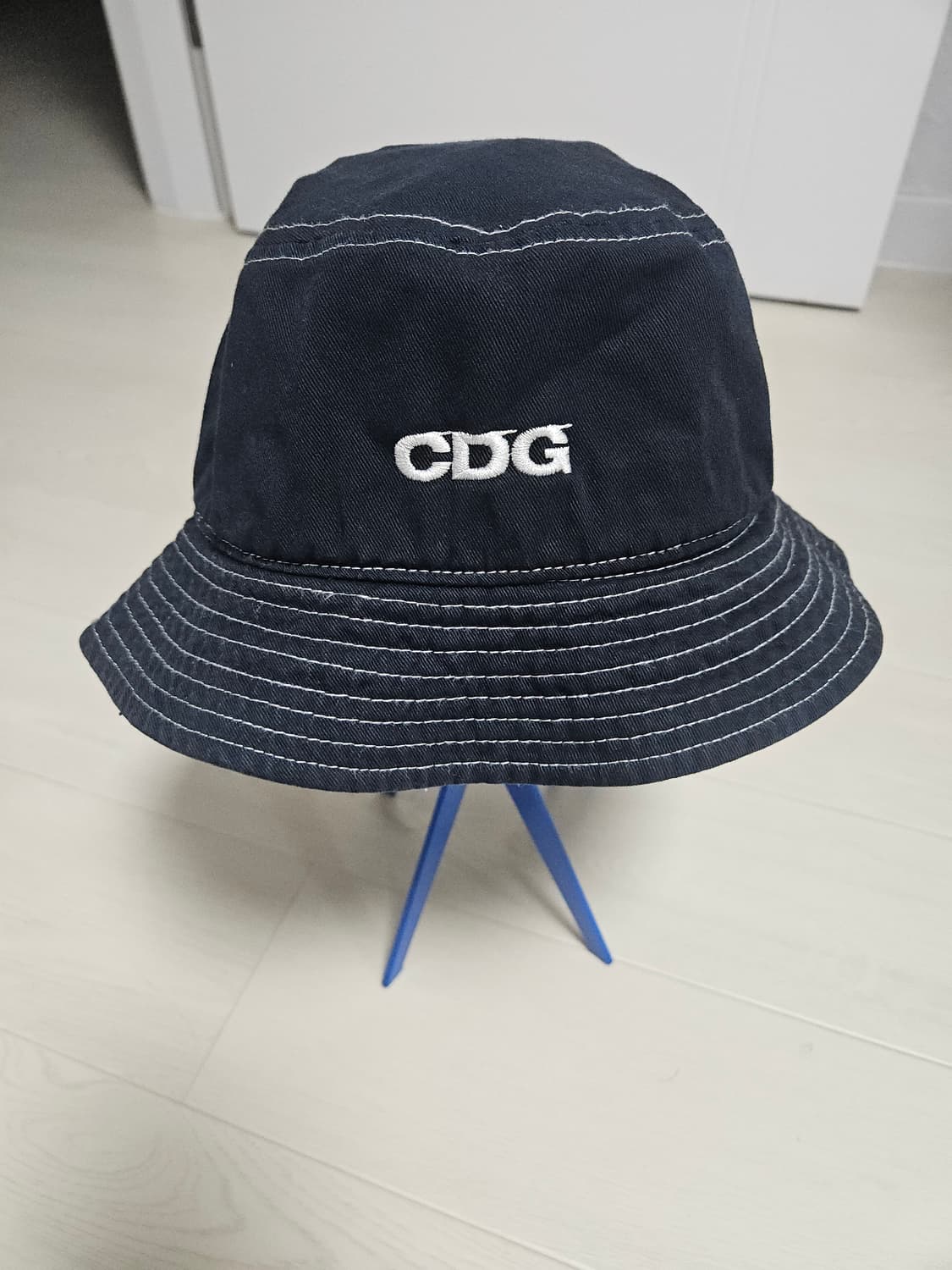 CDG 꼼데가르송 버킷햇 네이비L/XL 상품이미지1