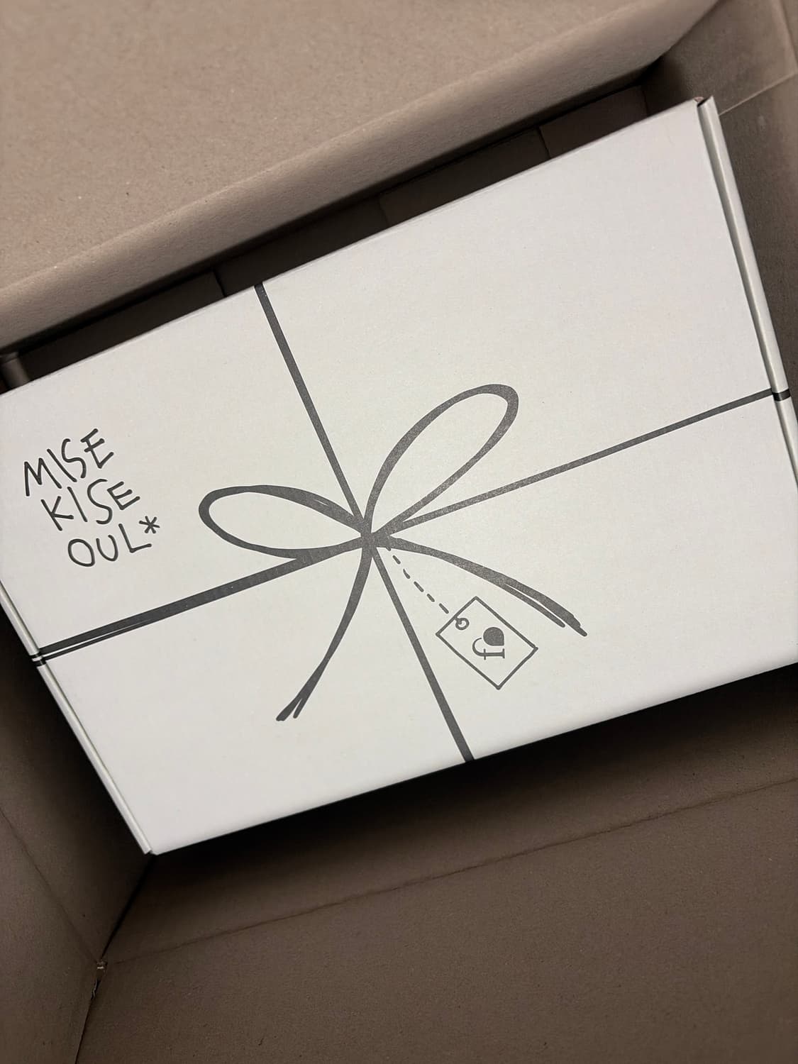 미세키서울X플러피시트러스 Mio Asymmetric Sneakers 상품이미지2