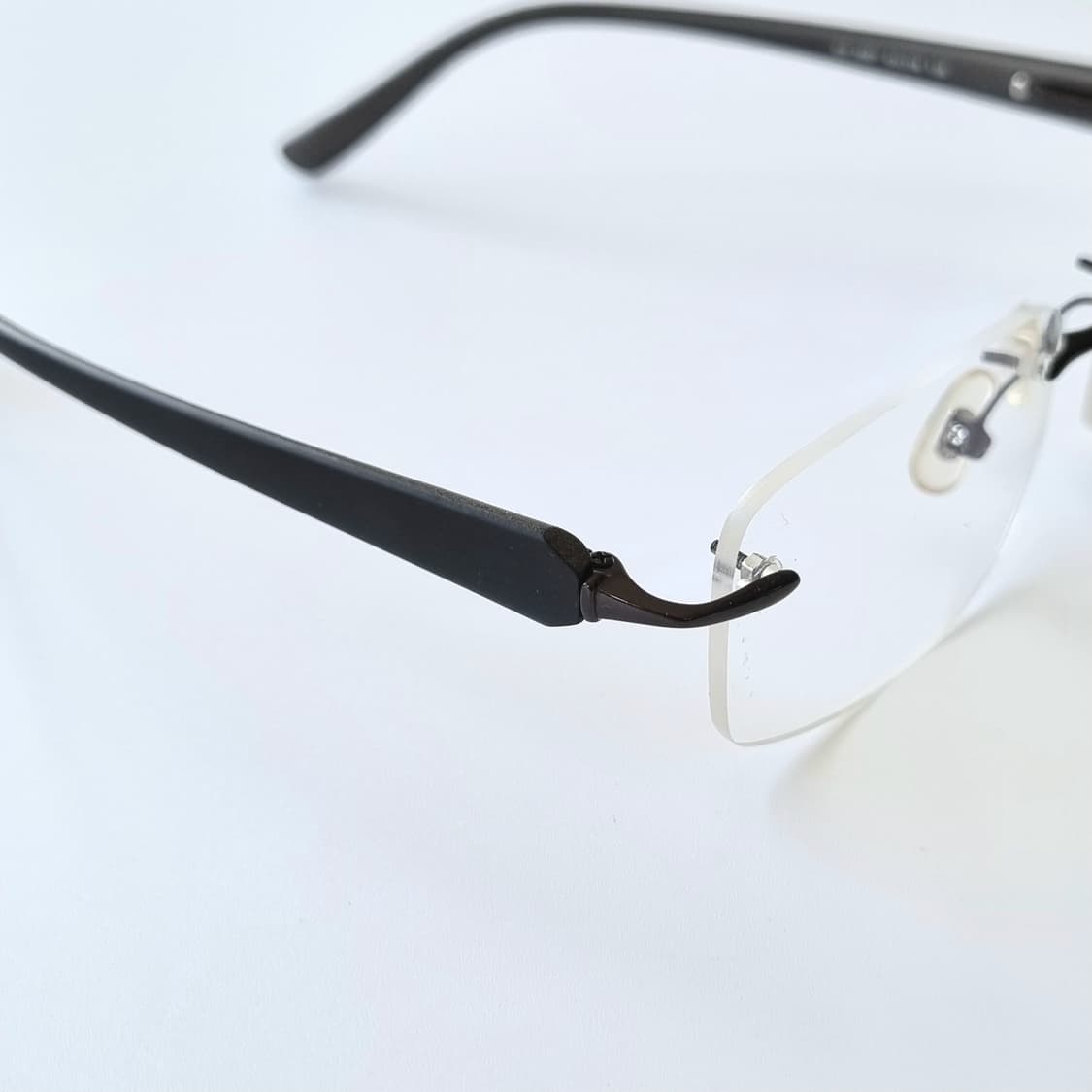 데드스탁 i-denmark 프리미엄 무테 안경테 645 상품이미지6