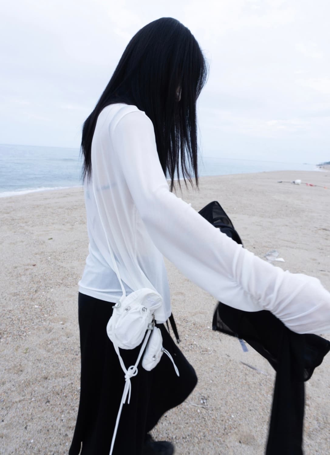 WRINKLE MESH CARDIGAN WHITE 상품이미지1