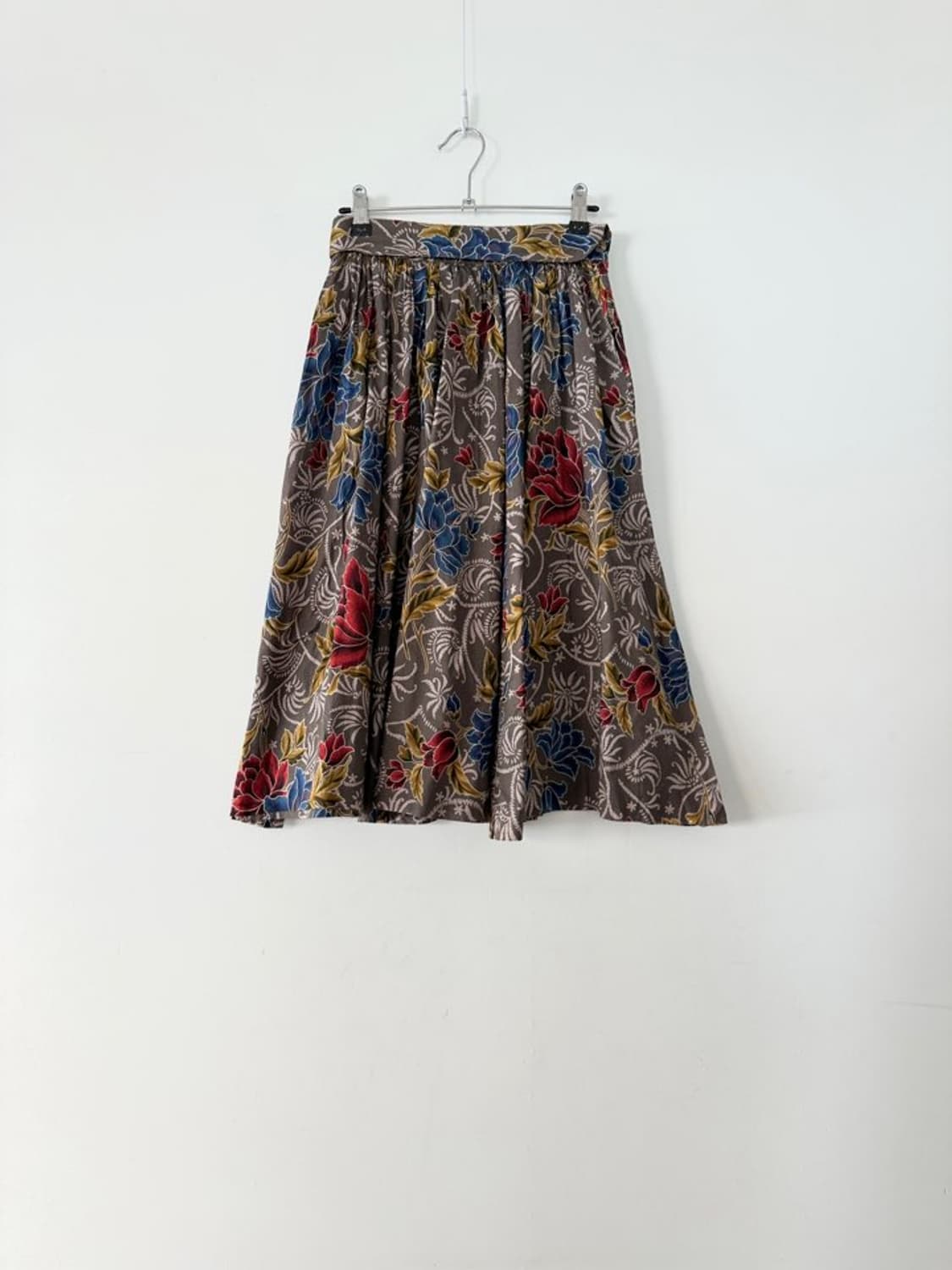 Color garden skirt / khaki grey 상품이미지1