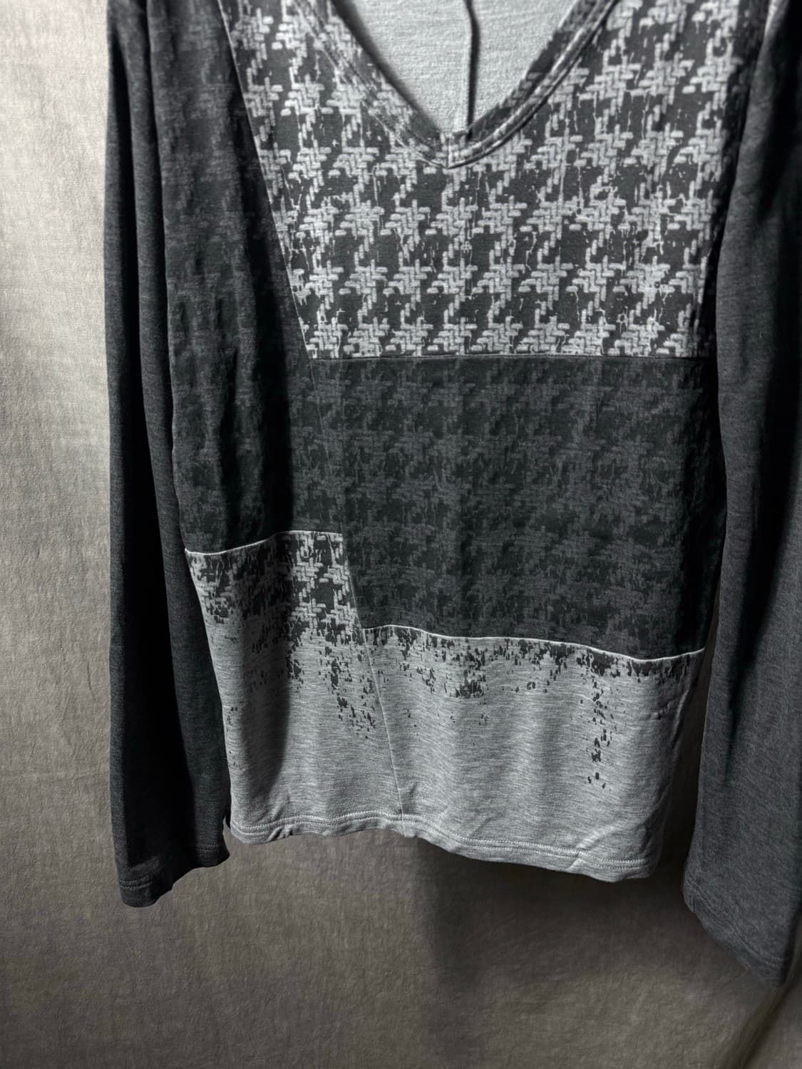 5351 POUR LES HOMMES V-Neck Sleeve 상품이미지5