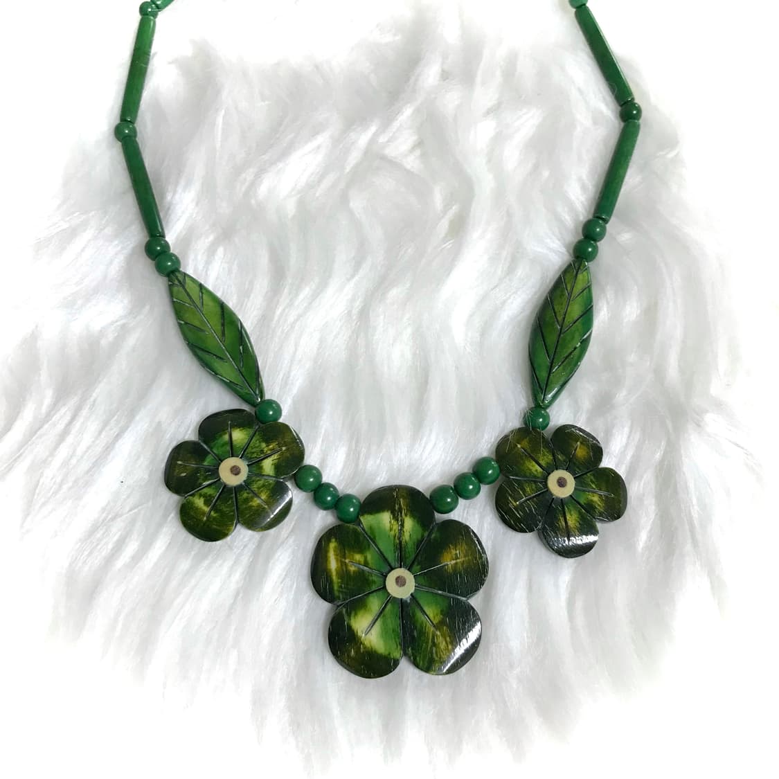 빈티지 모리걸 우드 초록 꽃 목걸이 상품이미지3