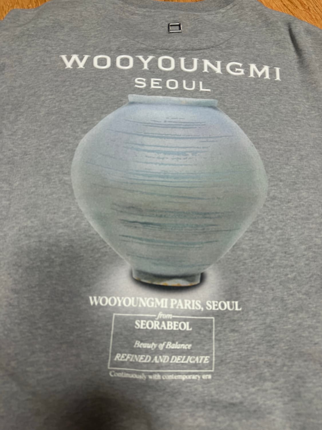 우영미 청자 백로고 스웨트셔츠 그레이 - 23FW 상품이미지4