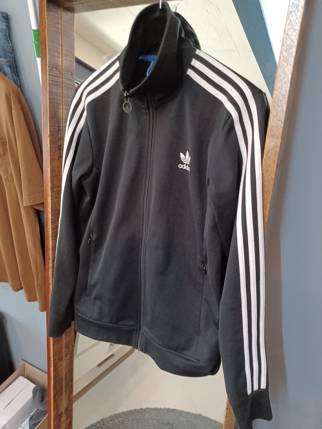 아디다스 유로파 트랙탑 져지 검흰 100 상품이미지5