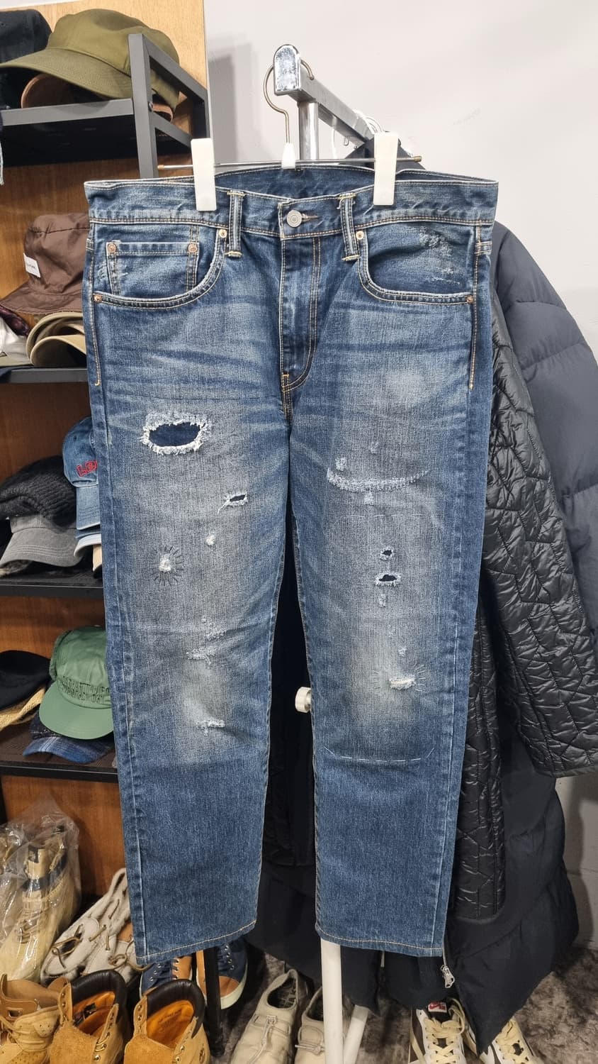 Levi's 레귤러 테이퍼드 디스트로이드진 34~35size 상태좋음 상품이미지1