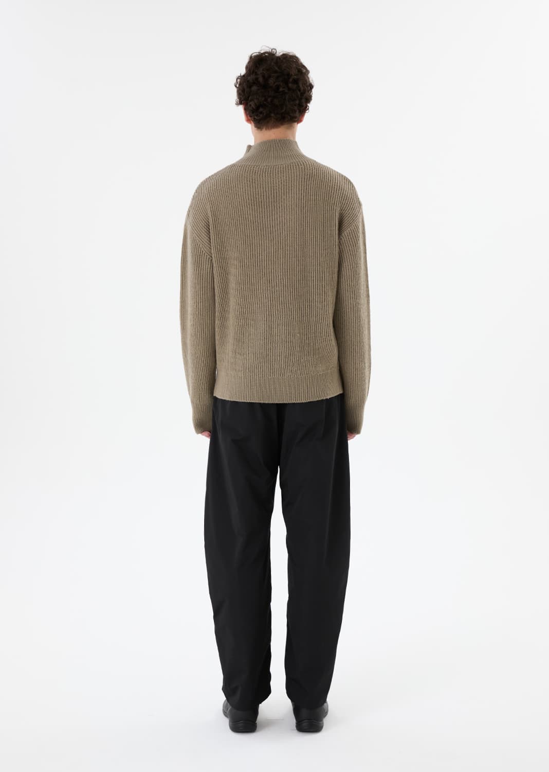 아모멘토 타프타 커브드 팬츠 판매 상품이미지1