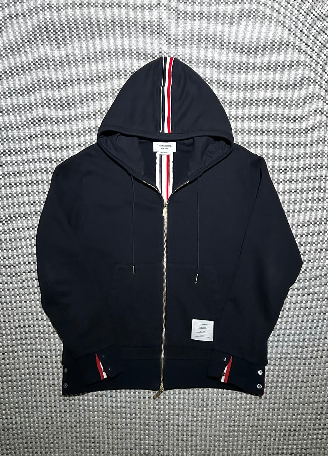 [정품] 톰브라운 백삼선 후드집업 2 상품이미지1