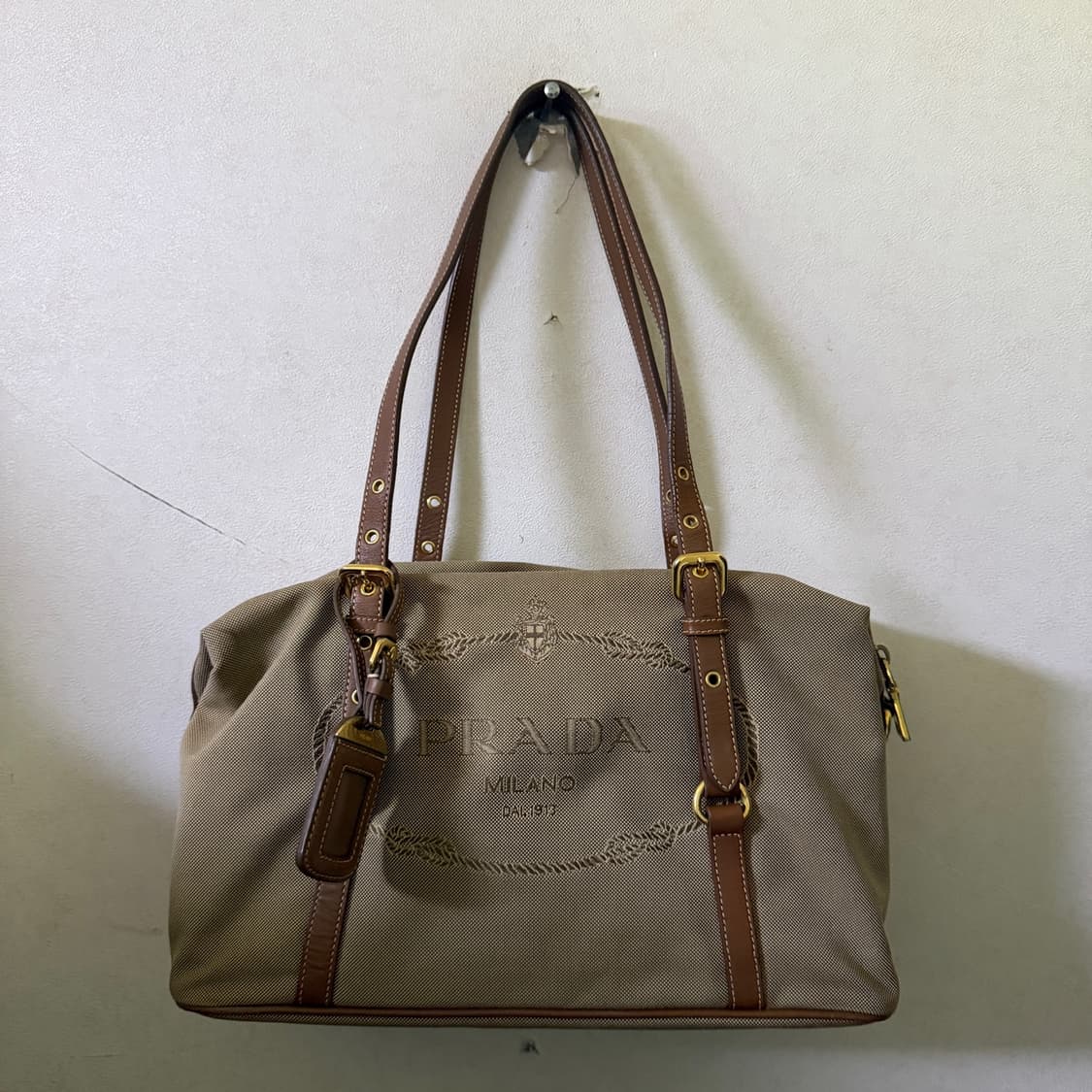 프라다 황실로고 패브릭 숄더&토트백 상품이미지1