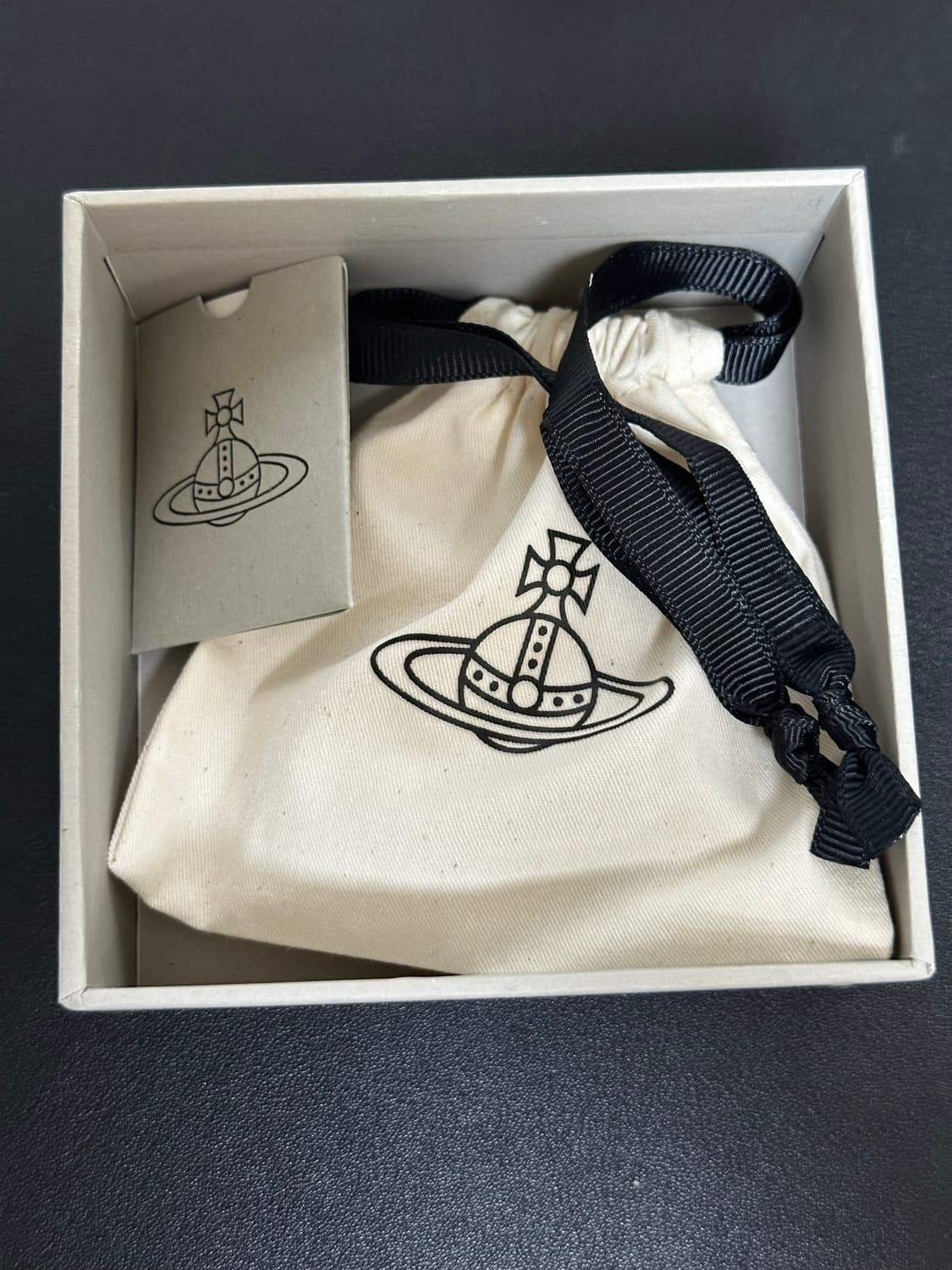 비비안 웨스트우드 그라지엘라 펄 초커 실버 상품이미지5