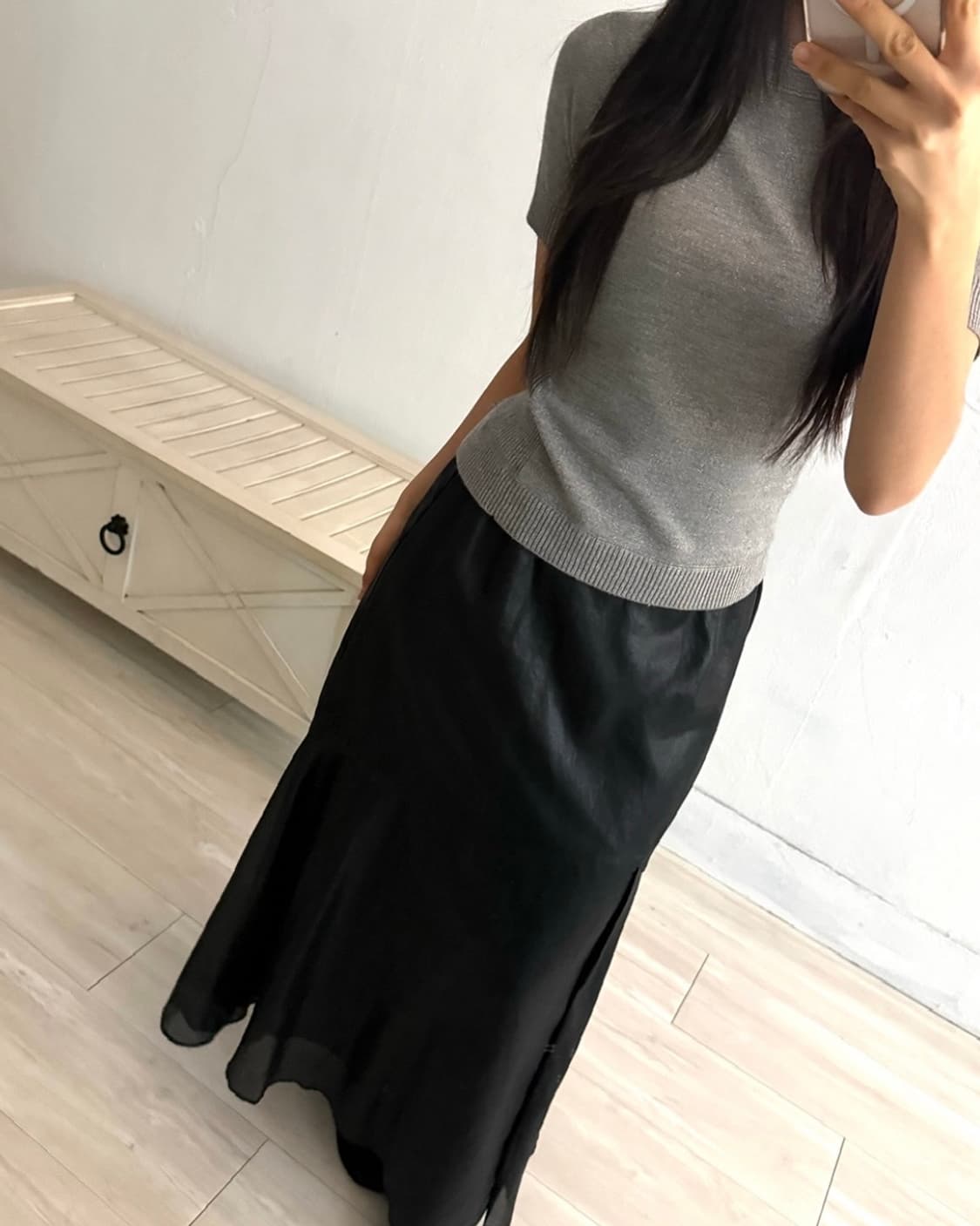 Black Glossy Long Skirt 상품이미지4