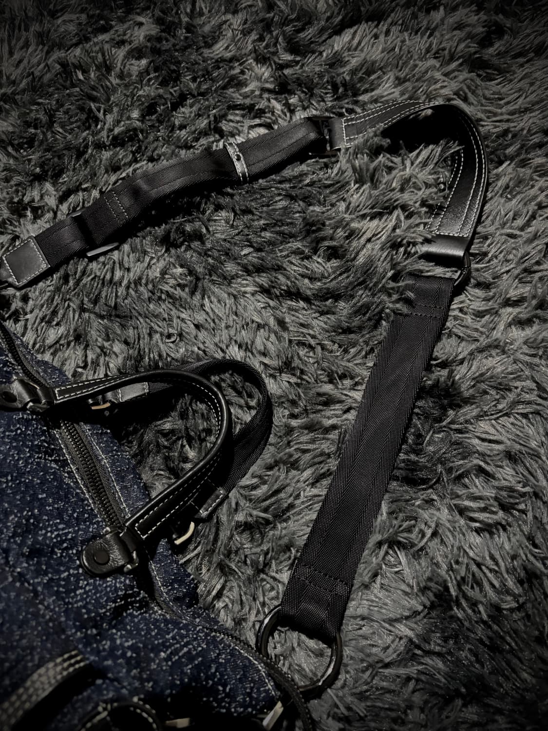 Diesel 버클 디테일 워싱 데님 크로스백 상품이미지6