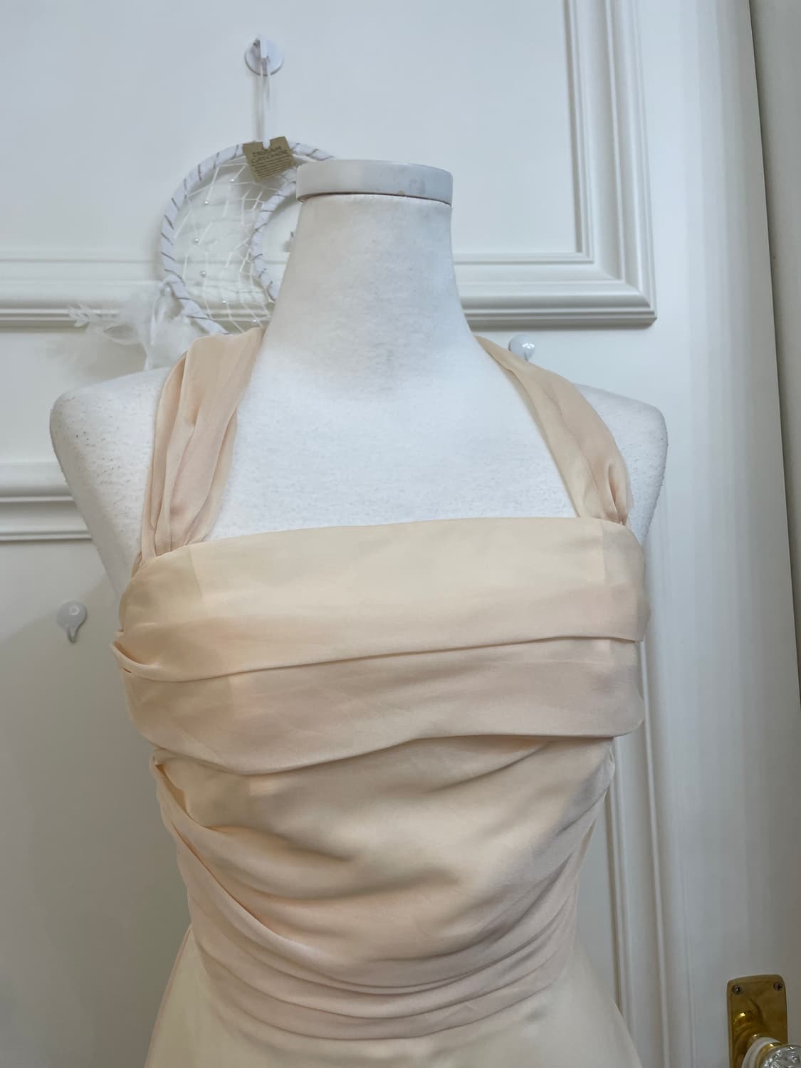 coral ivory draping back lace-up halter 상품이미지6