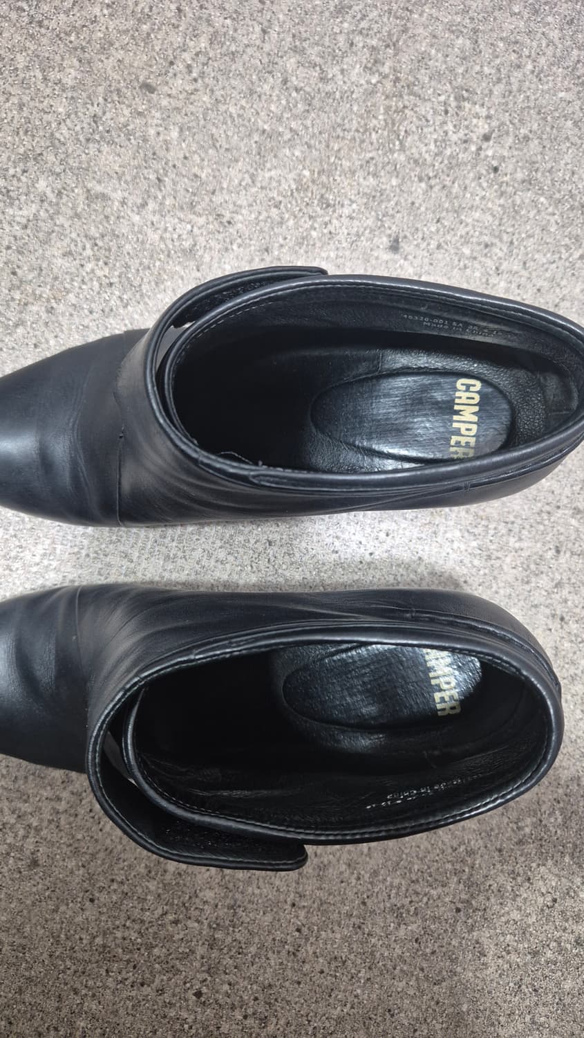 캠퍼 블랙 가죽 앵클부츠 38 상품이미지4