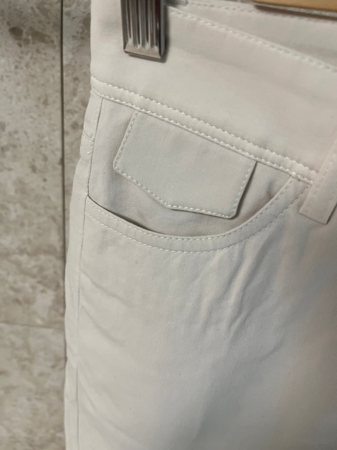 브루넬로 쿠치넬리  여성화이트바지 상품이미지3