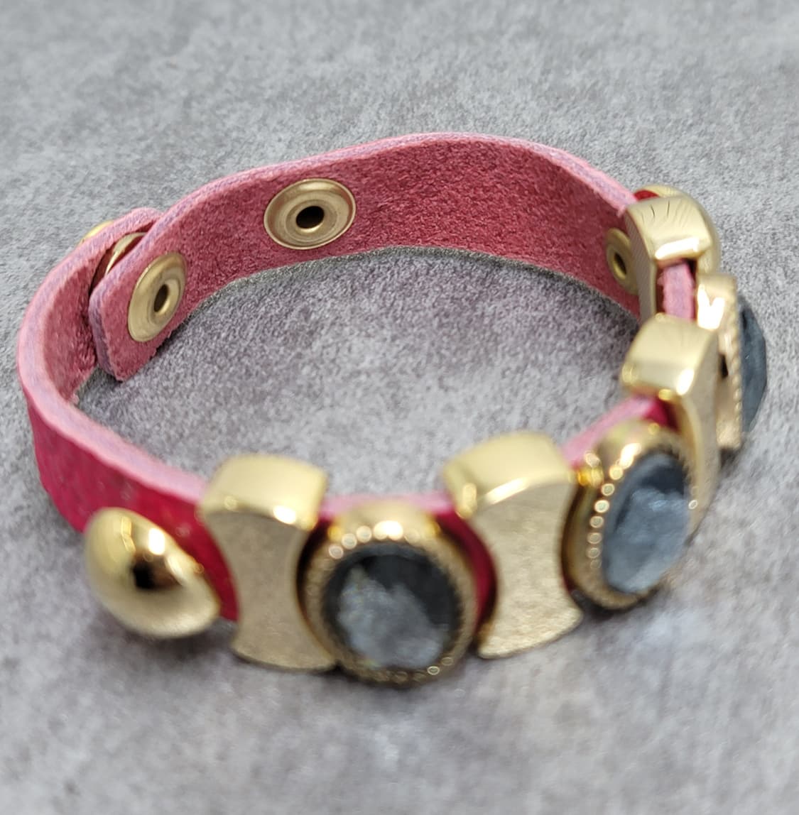 vintage leather bracelet 상품이미지1