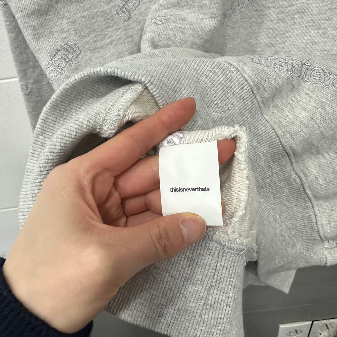 디스이즈네버댓 맨투맨 상품이미지8