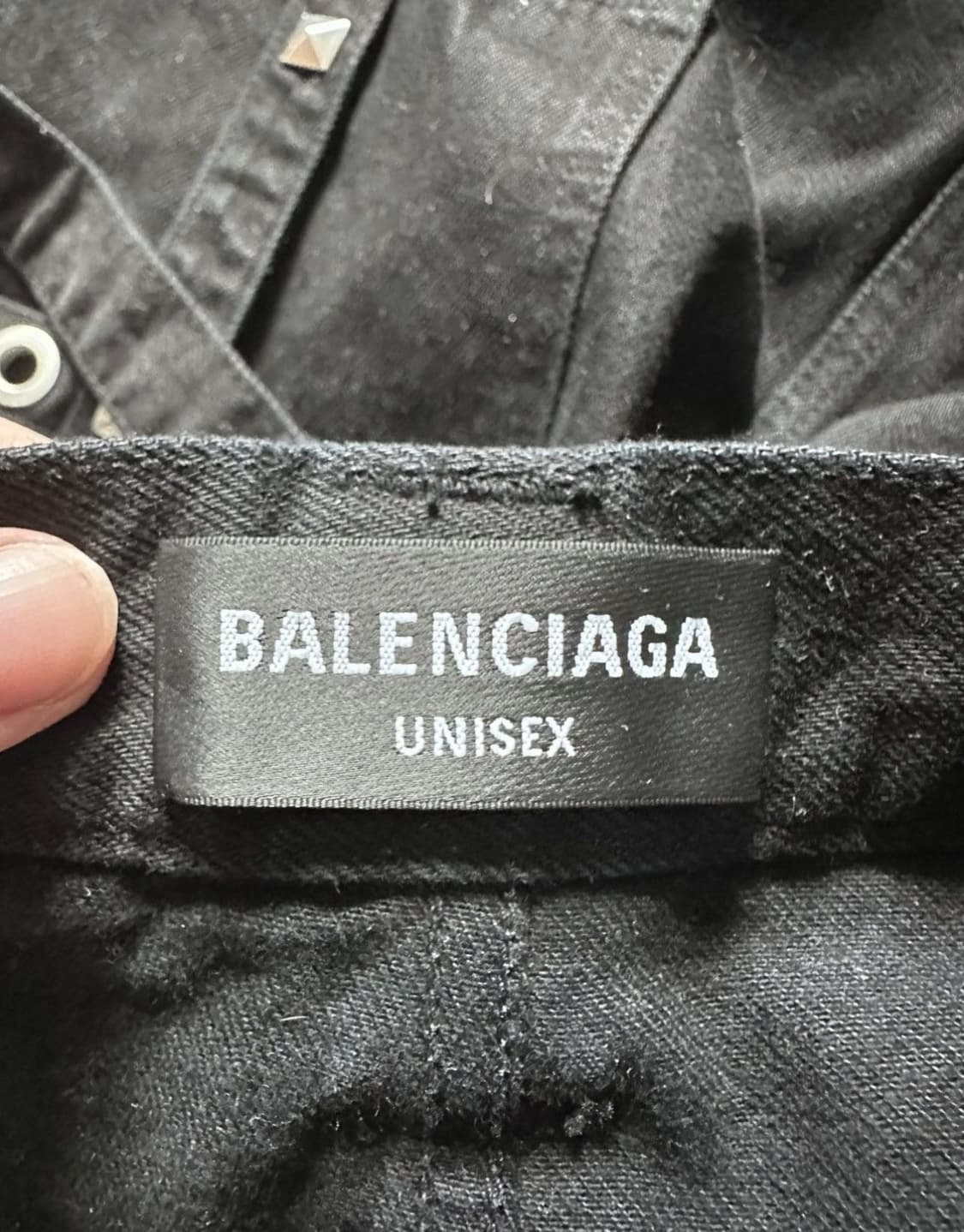 (33) 발렌시아가 21AW 레이버 데님팬츠 블랙 상품이미지4