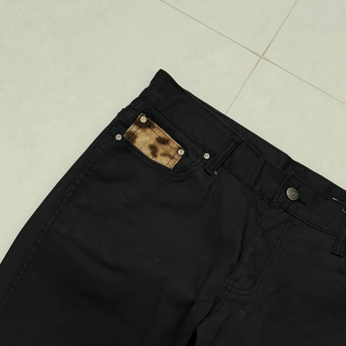 더스토리 레오파드 코팅진 상품이미지3