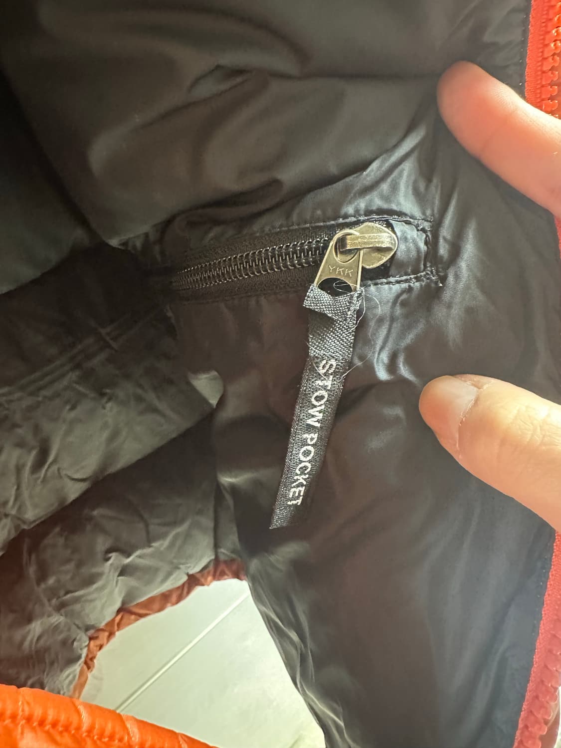 NORTHFACE 노스페이스 주황 오렌지 중앙 로고 눕시 패딩 상품이미지6