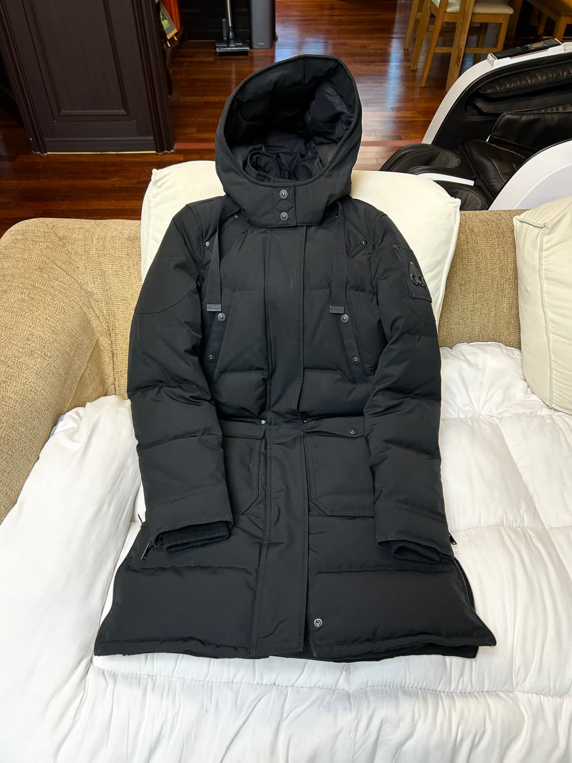 무스너클 여성 블랙패치 롱패딩(XS/44) 상품이미지4