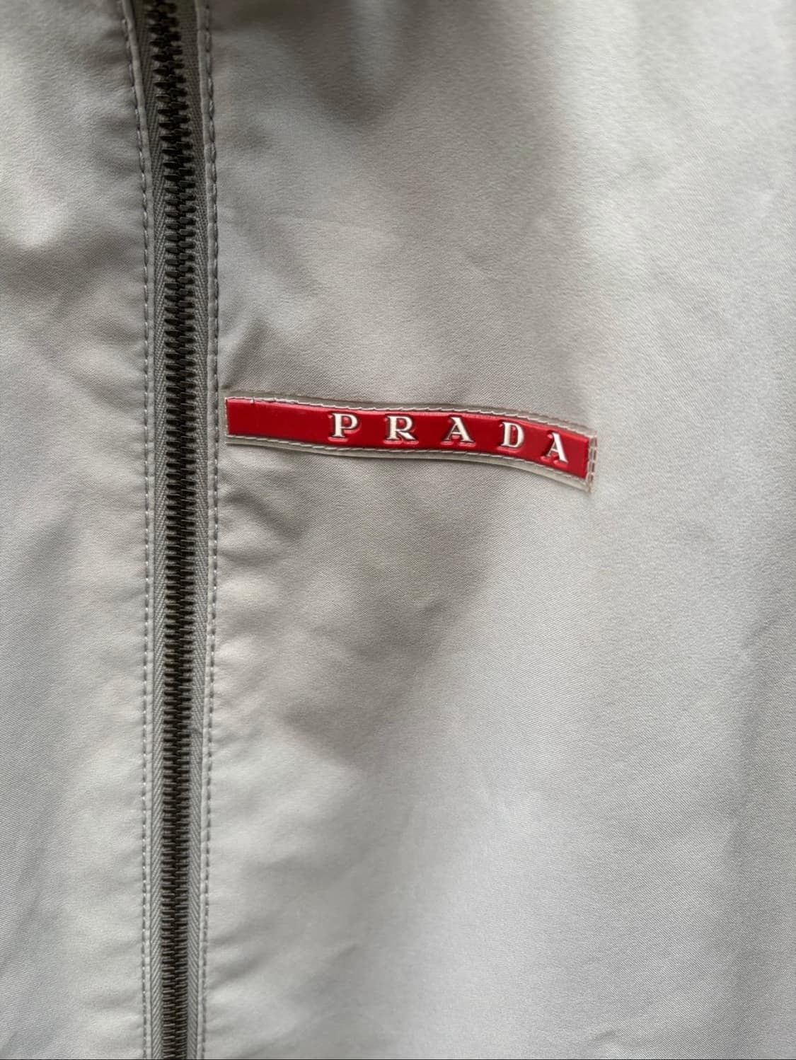 프라다 스포츠 고어텍스 자켓 M 상품이미지3