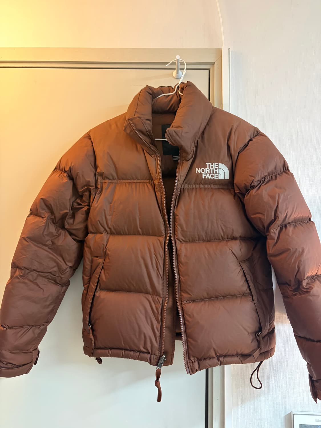 노스페이스 1996 레트로 눕시 자켓 다크오크 XS 여성용 상품이미지1