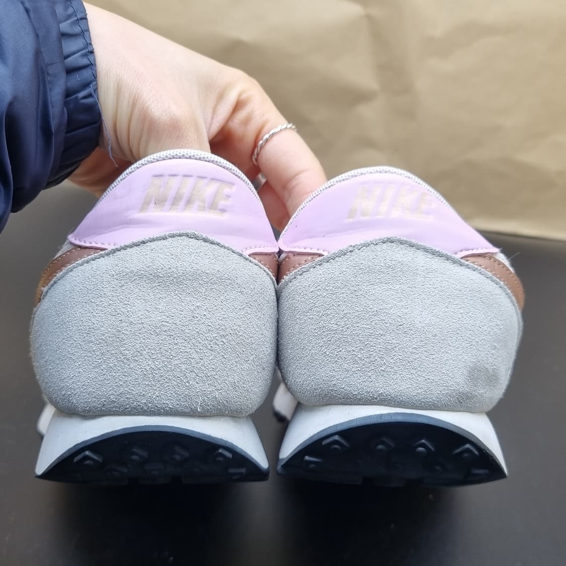 나이키 데이브레이크 메탈릭 브론즈 280 상품이미지4