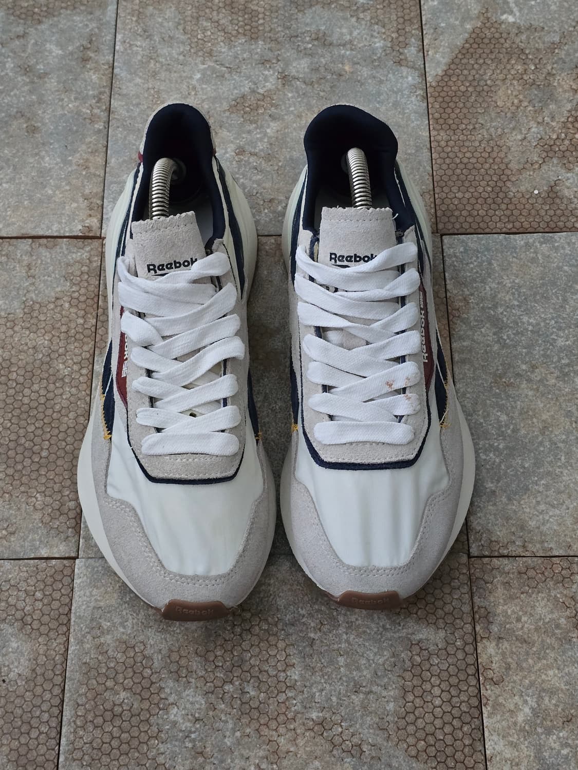 (240)리복 로맨틱크라운 클래식 레거시 초크 상품이미지2