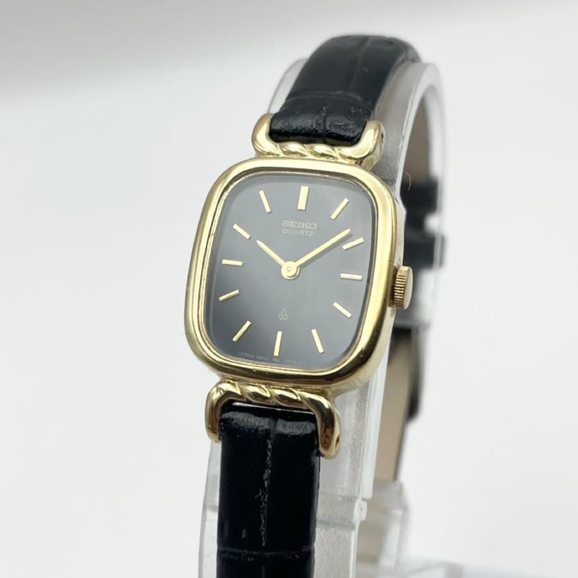 [정품/정비완료/극미품] 세이코 탱크스타일 골드 스퀘어 상품이미지3