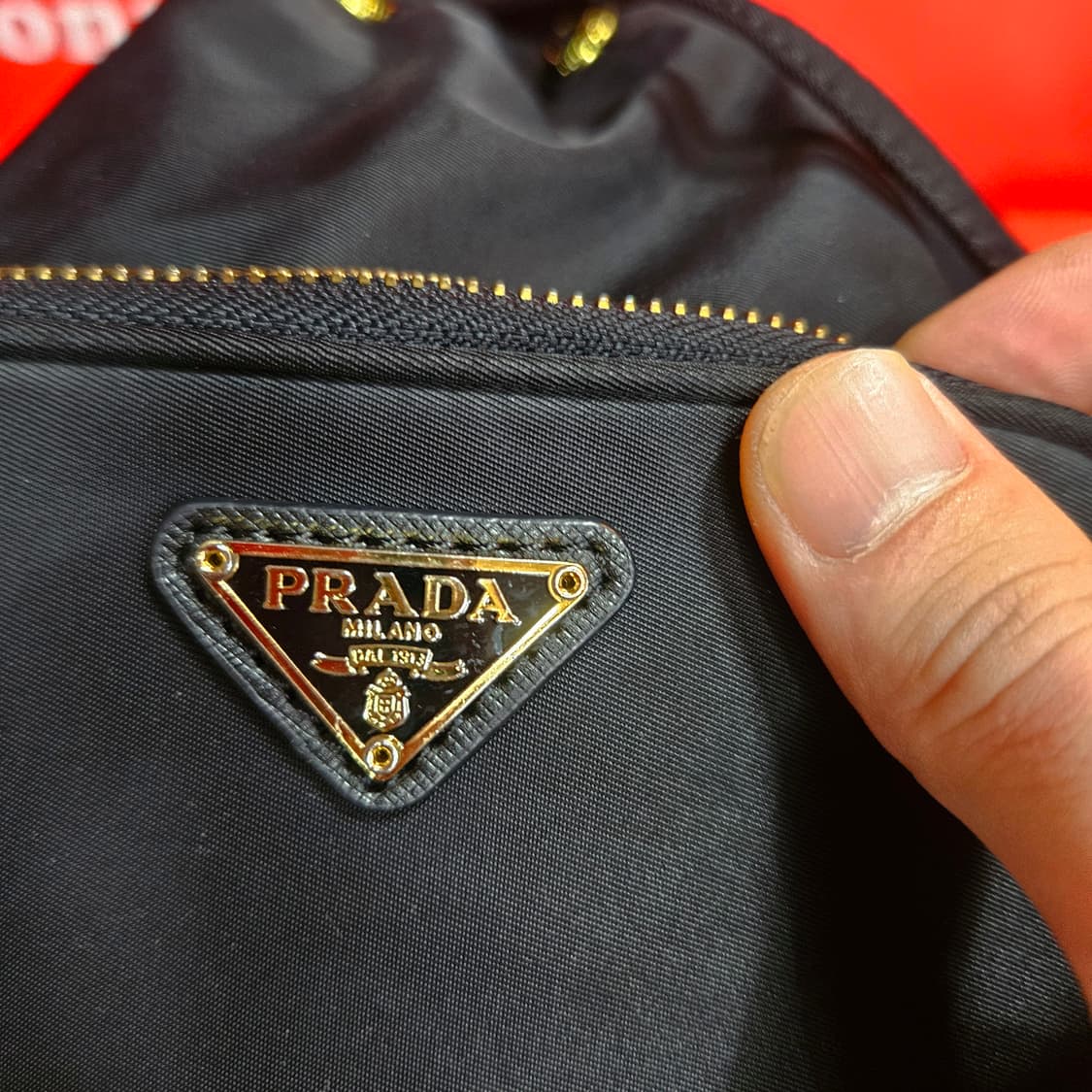 프라다(PRADA) 복조리 버킷백 커스텀 크로스 스트렙 상품이미지4