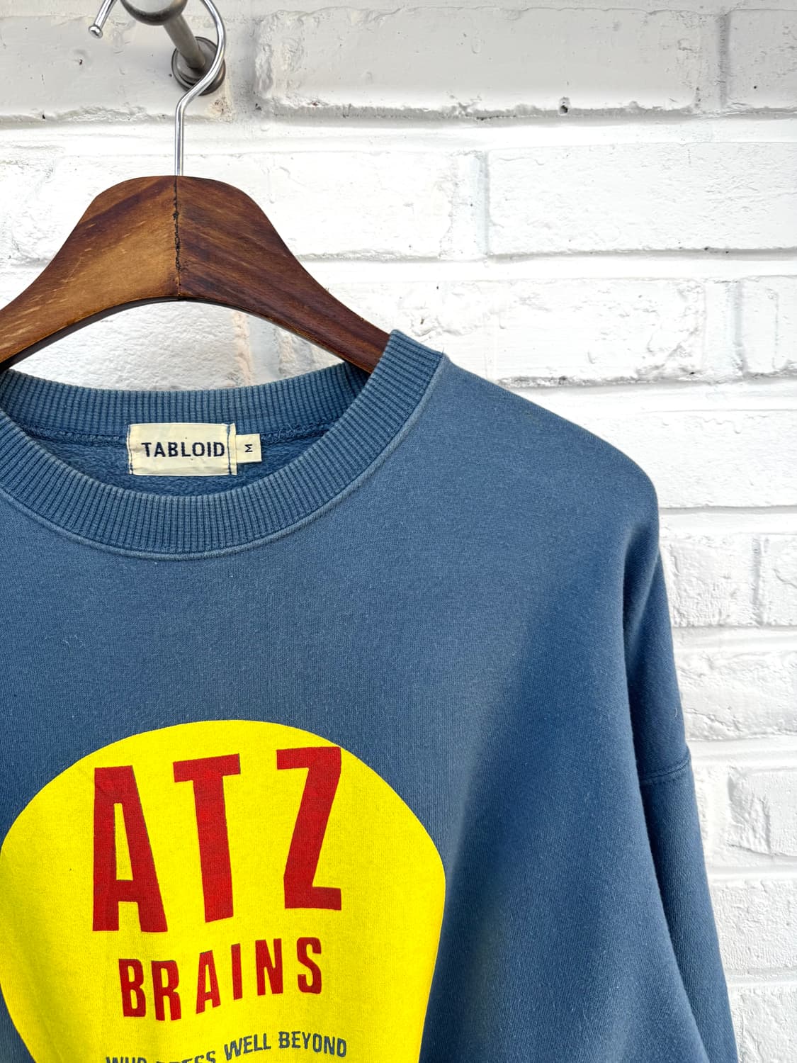 Tabloid 블루 프린팅 스웻셔츠 상품이미지4