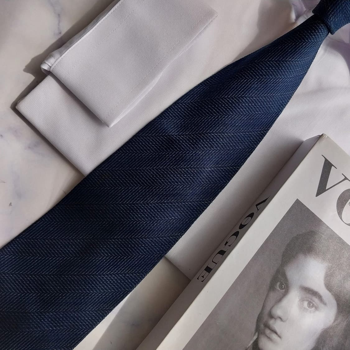 지안프랑코 페레 실크 네이비 헤링본 넥타이 9.2cm A+등급 K2571 상품이미지5