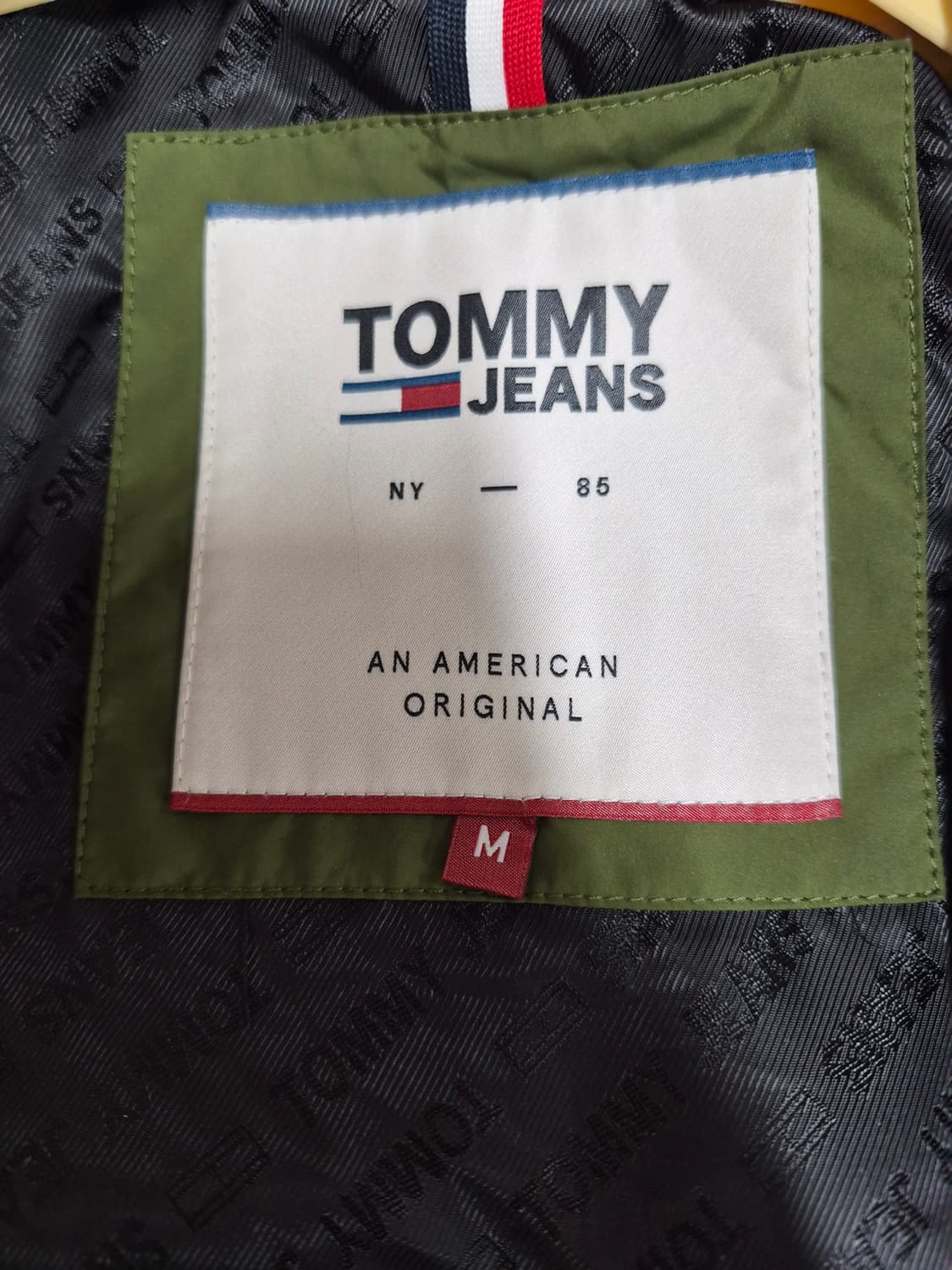 타미힐피거 카키 퀼팅 봄버 자켓 남성M 상품이미지4