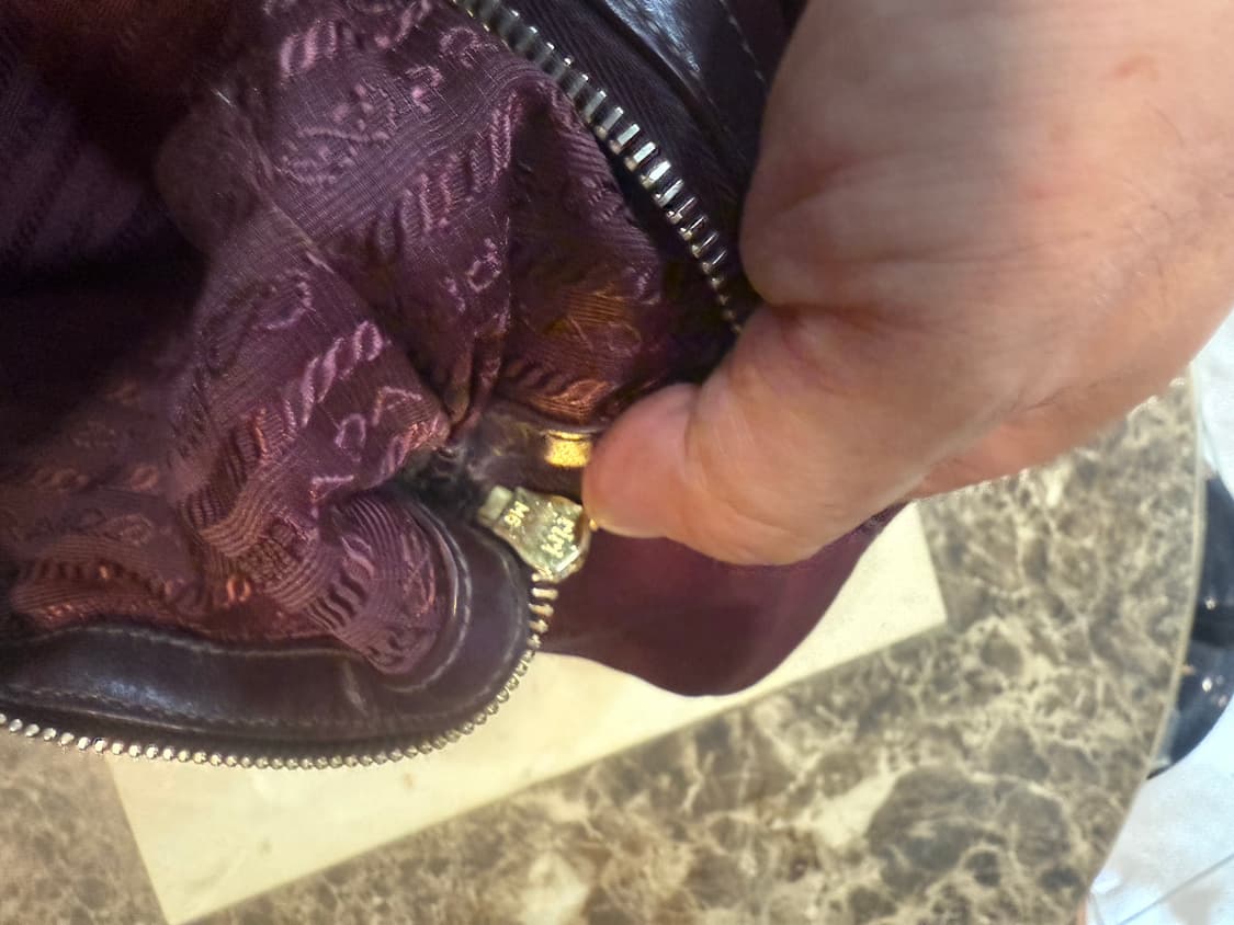 정품 프라다 나일론 쇼퍼백 팝니다 상품이미지9