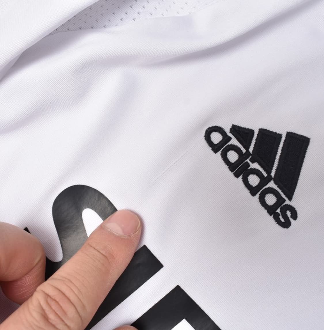 05-06 아디다스 레알마드리드 유니폼 반팔 XL M25060448 상품이미지4