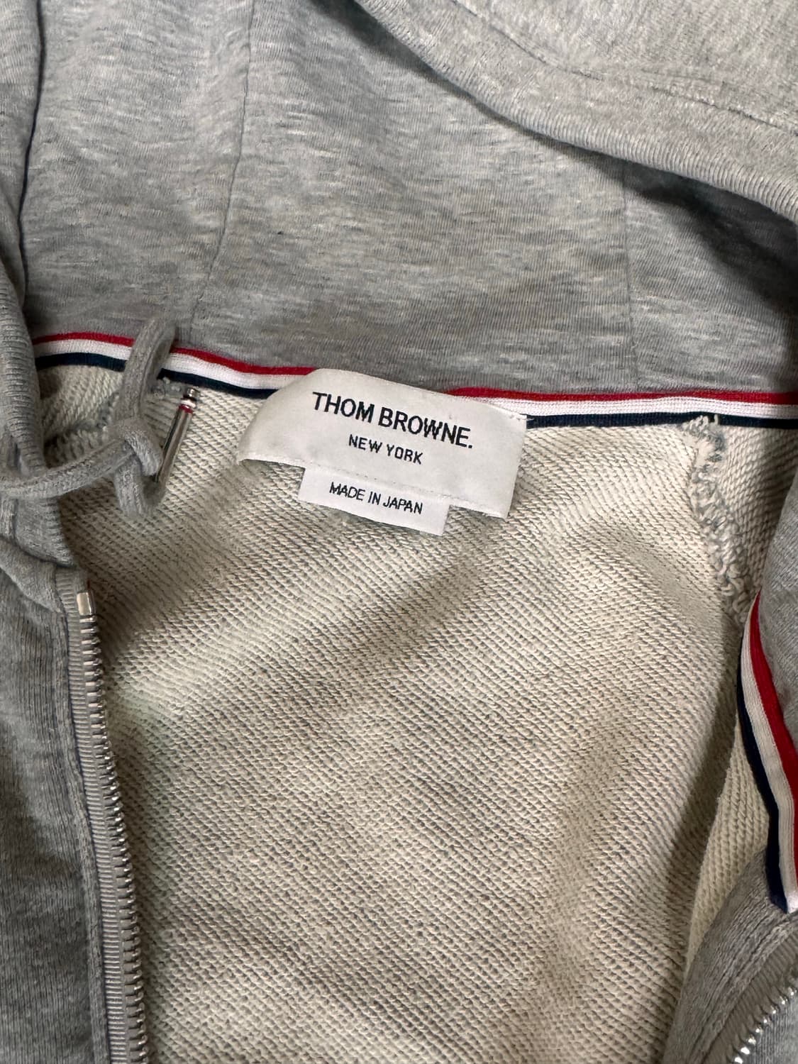 톰브라운 후드집업 3사이즈 상품이미지3