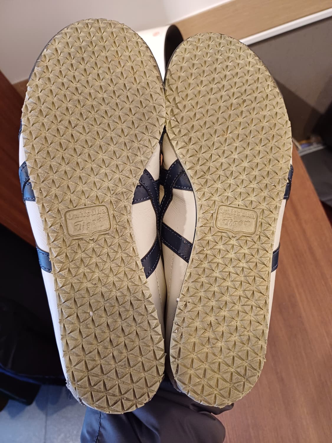 오니츠카타이거 맥시코66 네이비 260사이즈 상품이미지5