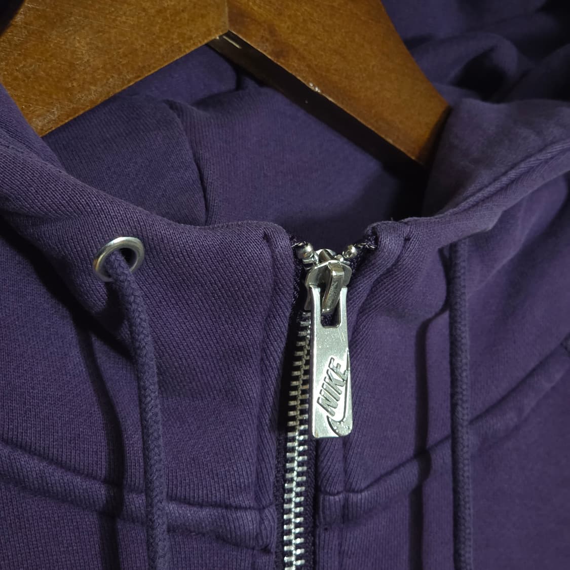 나이키 퍼플 투웨이 스우시 자수 후드집업 상품이미지3