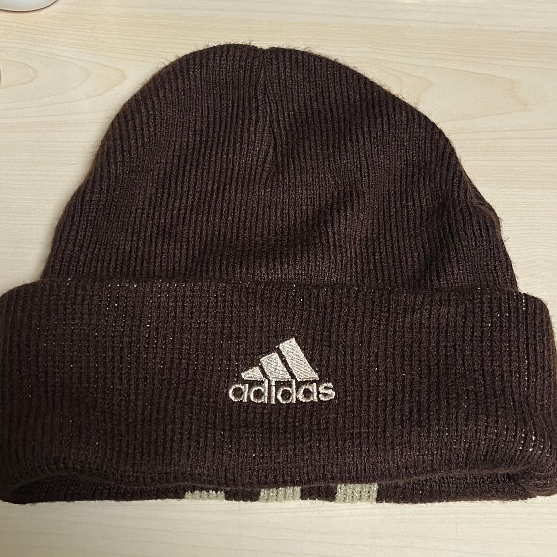 아디다스 로고 브라운 비니 상품이미지1